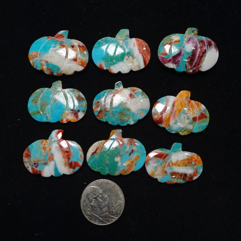 SPONDYLUS AND TURQUOISE PUMPKINS